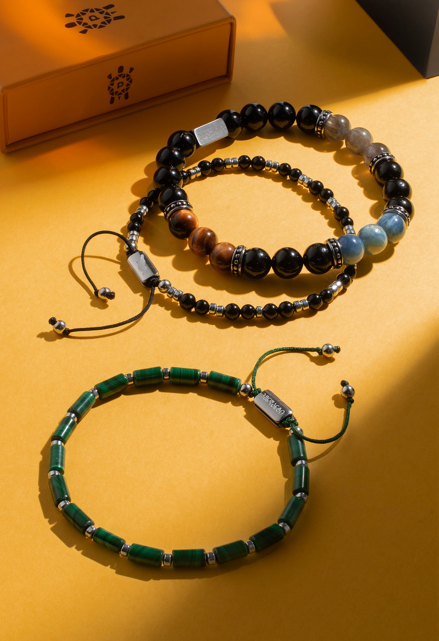 Malachite, lava stone