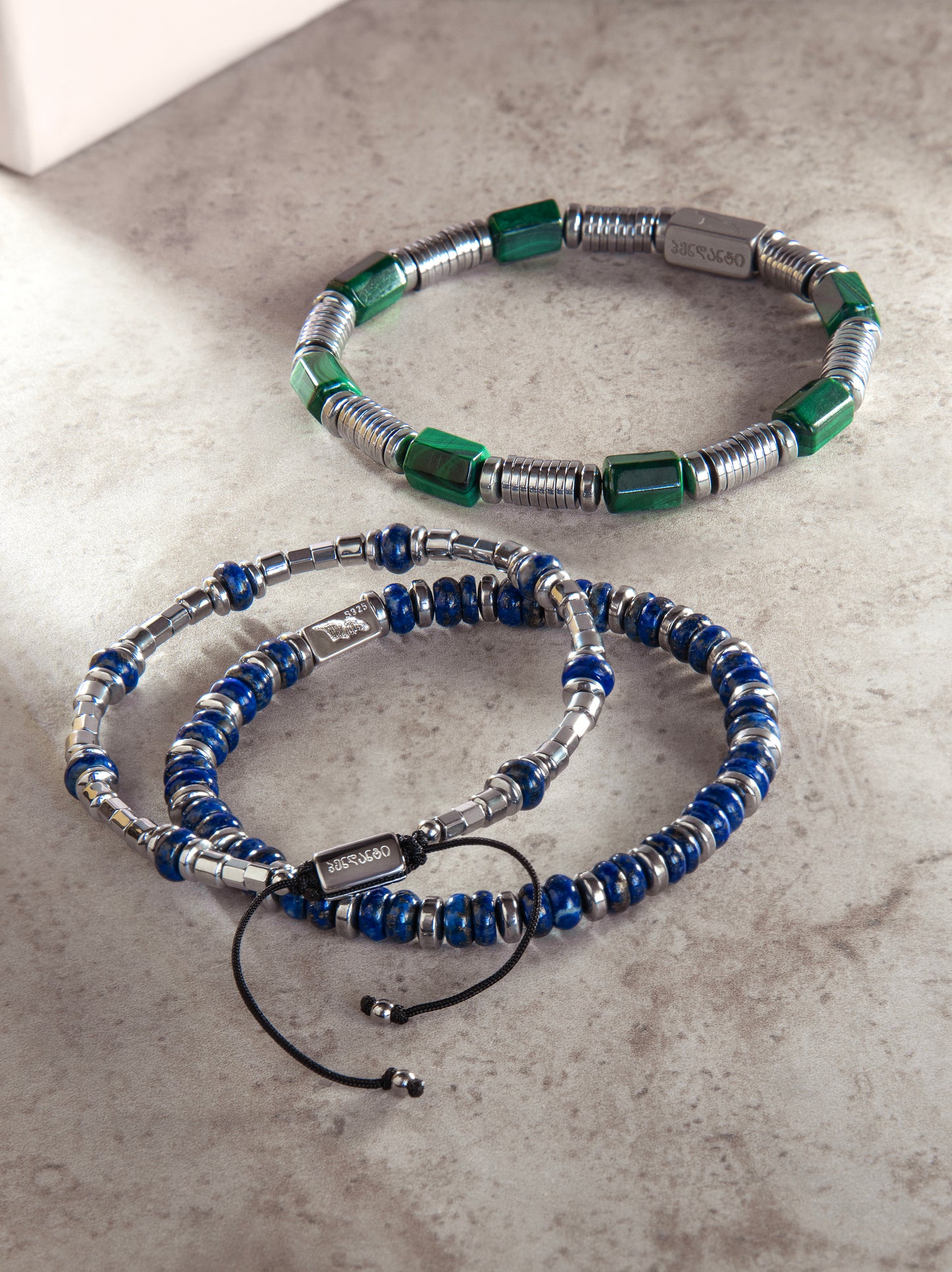 Lapis lazuli,Haematite