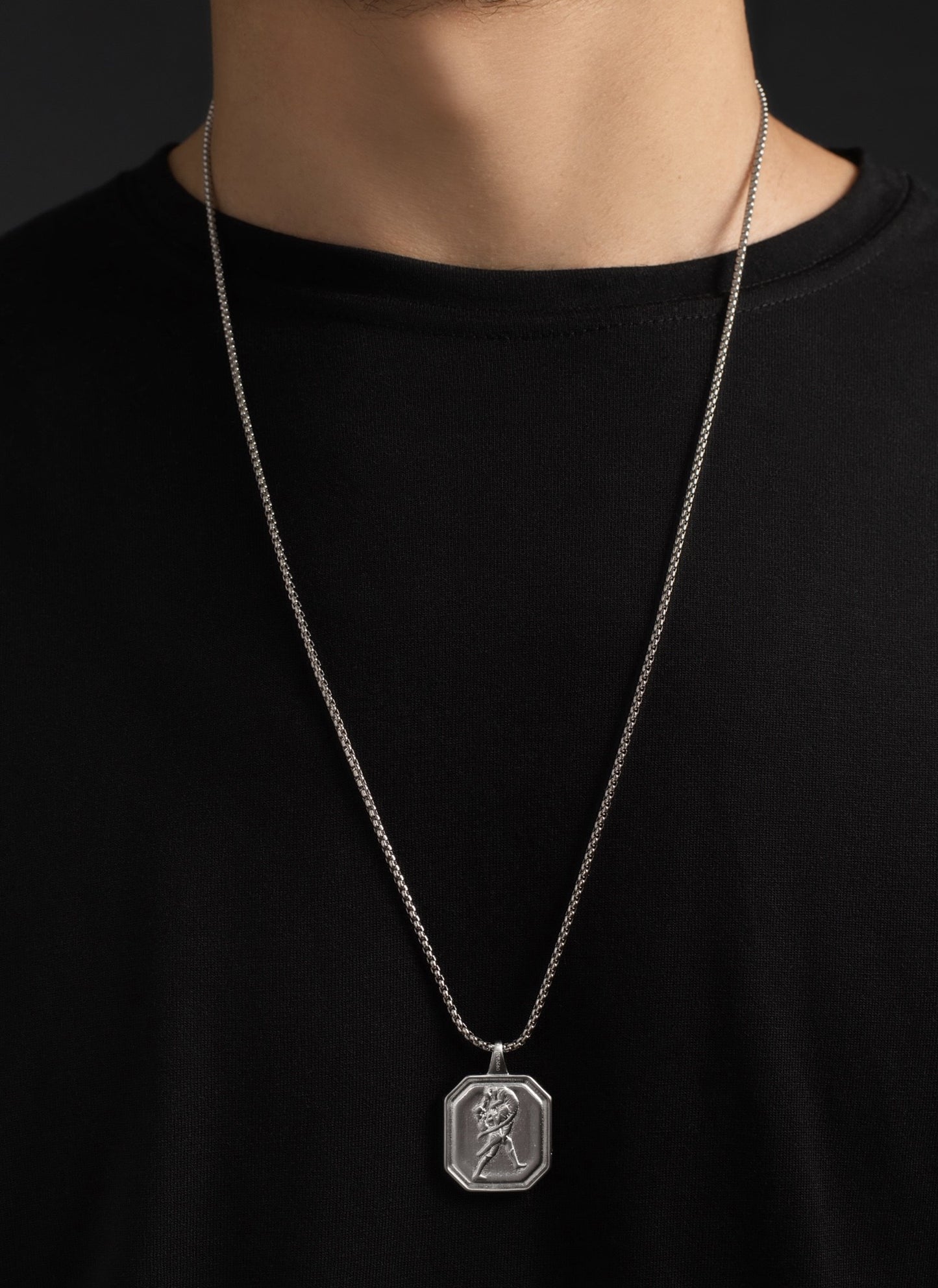 Tigerskin necklace