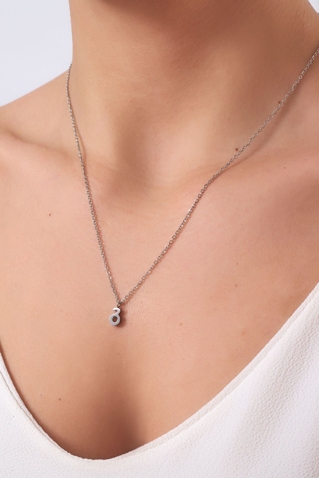 Heart necklace with ც