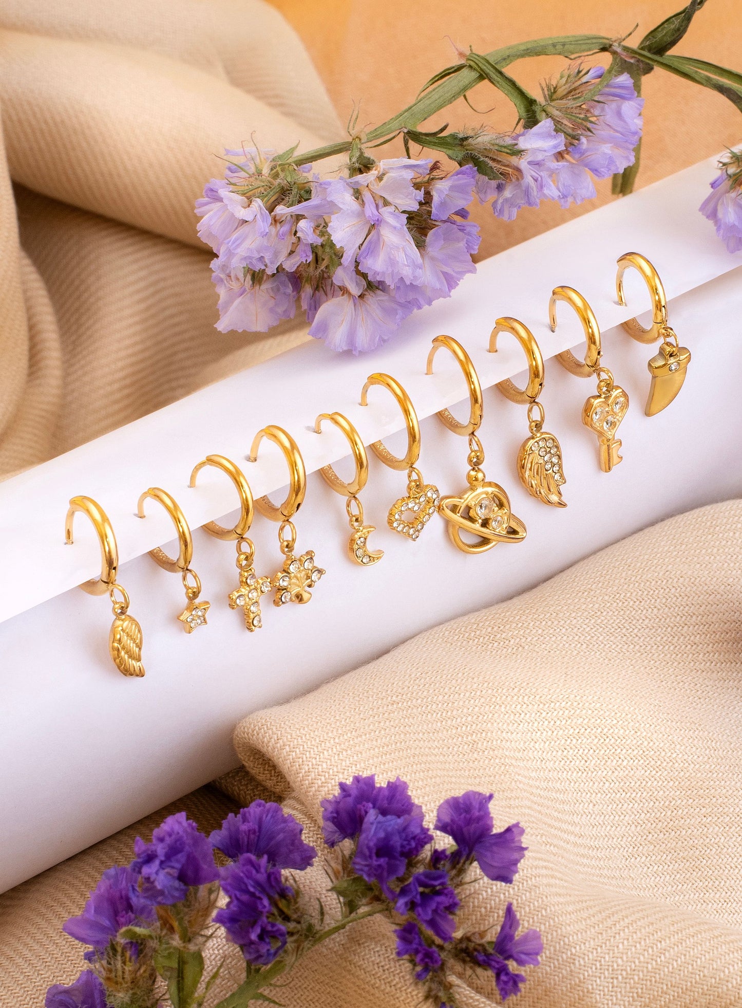 Women's earring