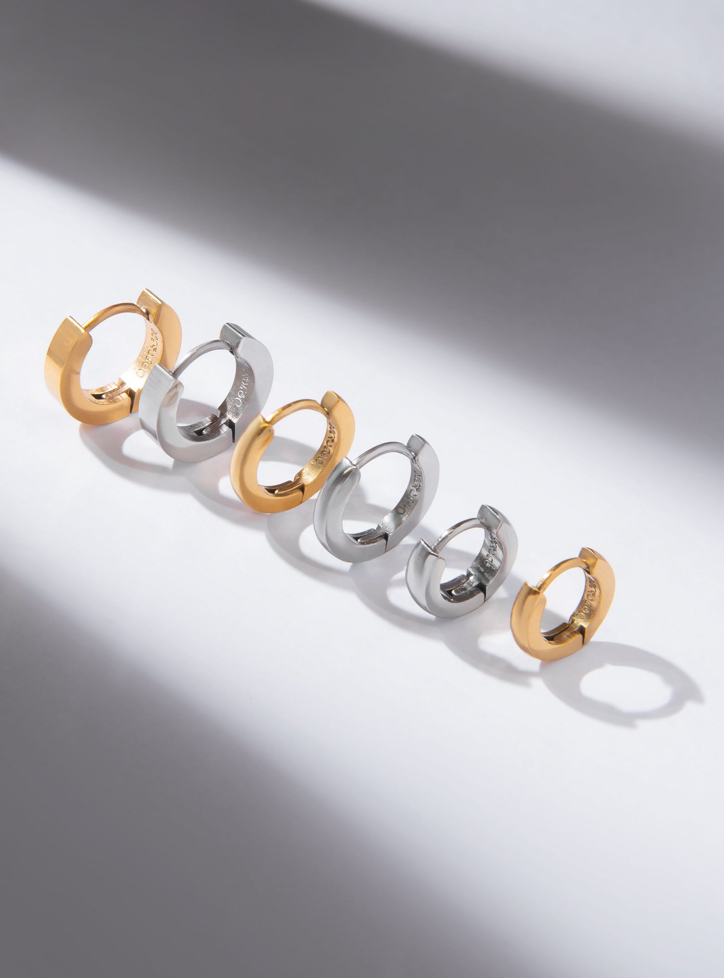 Women's earring