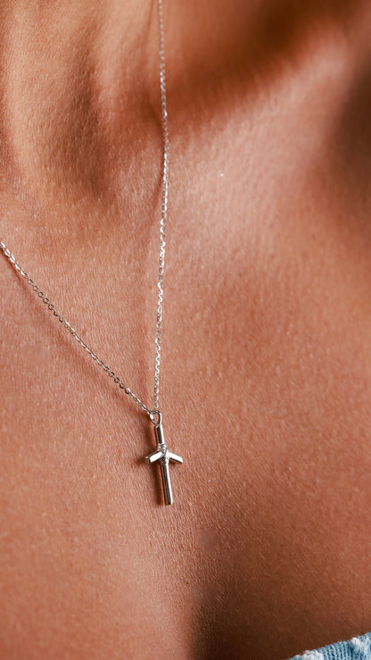 Silver necklace cross