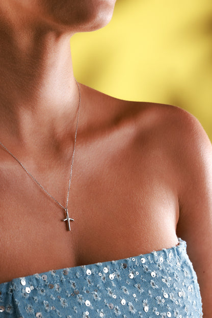 Silver necklace cross