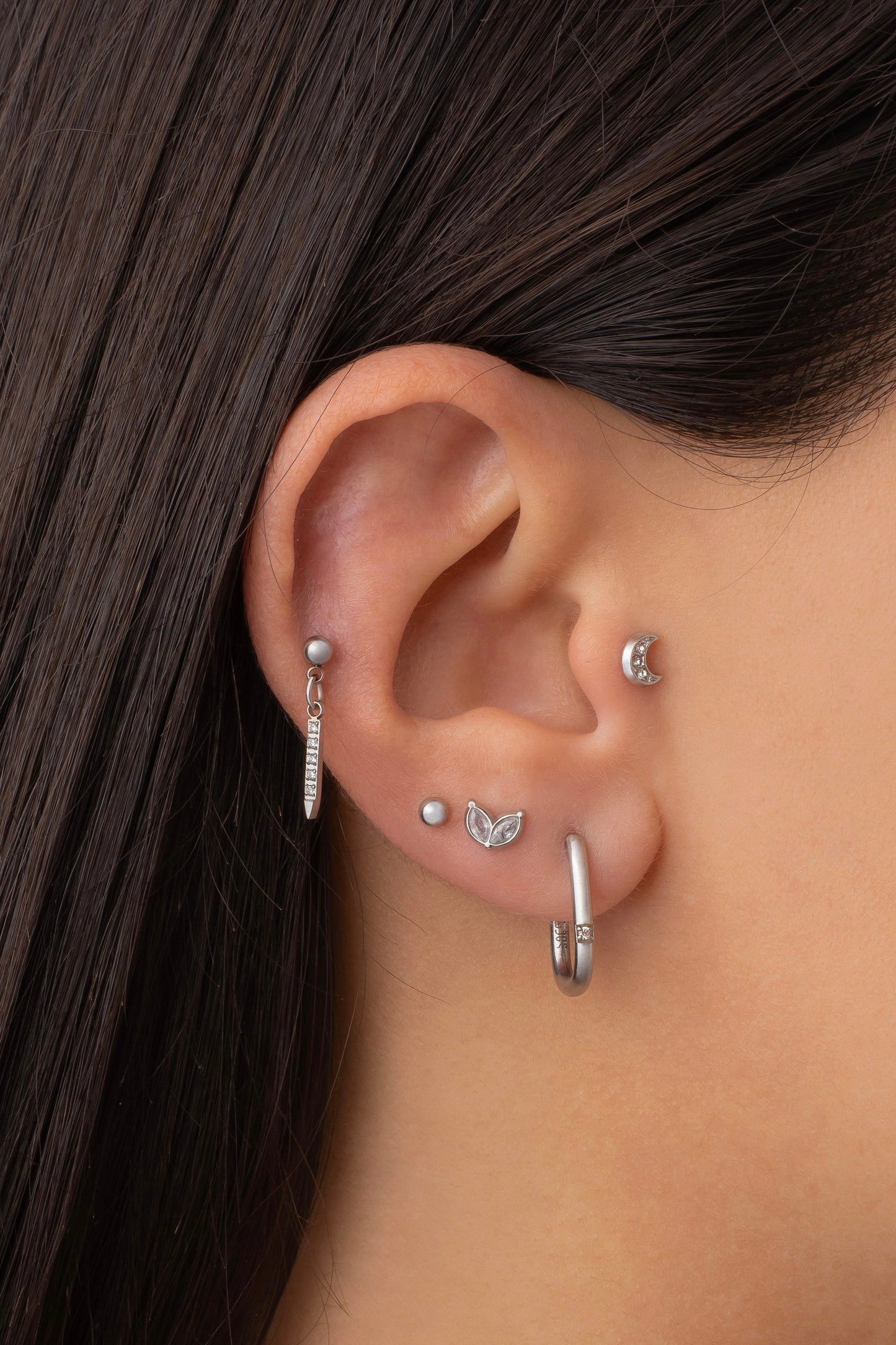 ქალის საყურე