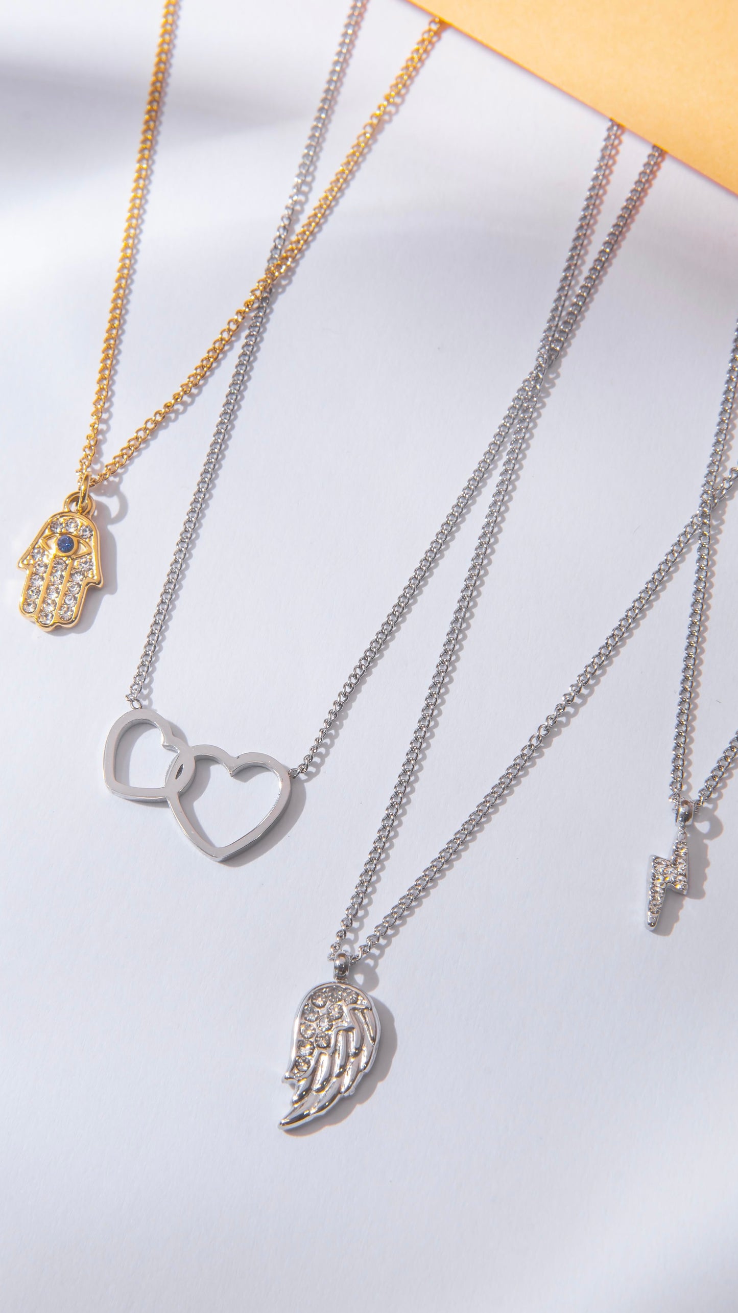 Necklace with two hearts